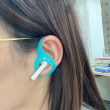 Load image into Gallery viewer, Professional Non-Slip Soft Silicone Ear Hooks