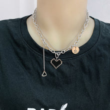 Lataa kuva Galleria-katseluun, Black Mosaic Heart Double Necklace