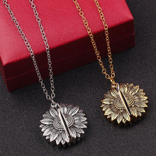 Chargez l'image dans la visionneuse de la galerie, Sunflower Necklace
