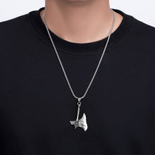 Cargar imagen en el visor de la galería, Stainless Steel Viking Ax Necklace