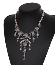 Lataa kuva Galleria-katseluun, Vintage Multilayer Skull Tassel Necklace