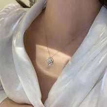 Lataa kuva Galleria-katseluun, Fodable Rotating Unique Designs Lucky Fortune Choker Necklace For Women Girls Jewelry