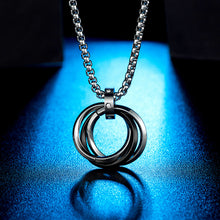 Cargar imagen en el visor de la galería, Three Circle Men's Stainless Steel Necklace