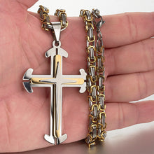 Cargar imagen en el visor de la galería, 3 Layers Stainless Steel Cross Pendant Necklace