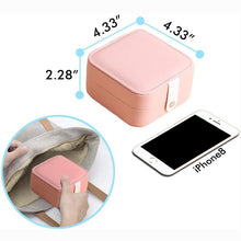Laden Sie das Bild in den Galerie-Viewer. Small Travel Leather Jewelry Storage Box