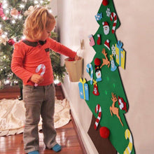 Lataa kuva Galleria-katseluun, DIY Christmas Tree With Ornaments For Children