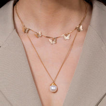 Laden Sie das Bild in den Galerie-Viewer. Women's Gold-Plated Exquisite Pendant Necklace