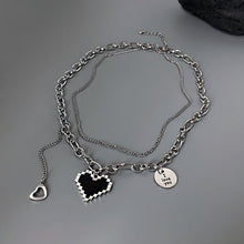Lataa kuva Galleria-katseluun, Black Mosaic Heart Double Necklace