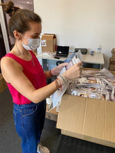 Lataa kuva Galleria-katseluun, KN95 Masks, (FDA Registered) Face Mask for at least 95% filtration efficiency against non-oil-based particles and aerosols