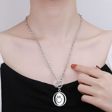Cargar imagen en el visor de la galería, Stainless Steel Round Flip Smile Pendant