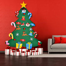 Lataa kuva Galleria-katseluun, DIY Christmas Tree With Ornaments For Children