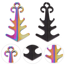 Laden Sie das Bild in den Galerie-Viewer. 3-in-1 Tool (Bottle Opener, Phone Holder, Magnetic Keychain)