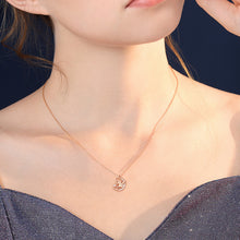 Lataa kuva Galleria-katseluun, Star And Moon Unicorn Necklace