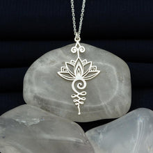 Lataa kuva Galleria-katseluun, Stainless Steel Unalome Lotus Necklace