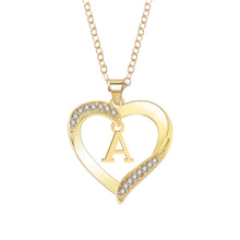 Cargar imagen en el visor de la galería, Personalized 26 Letter Female Heart Pendant Necklace