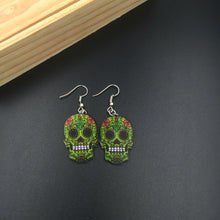 Cargar imagen en el visor de la galería, Halloween Acrylic Skull Pendant Earrings