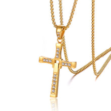Laden Sie das Bild in den Galerie-Viewer. Men's Cross Pendant Necklace