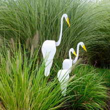 Cargar imagen en el visor de la galería, Swirl Bird-a Whimsical and Dynamic Bird, Party Decor for Valentine's Day