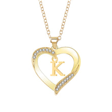Cargar imagen en el visor de la galería, Personalized 26 Letter Female Heart Pendant Necklace