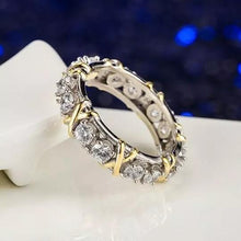 Load image into Gallery viewer, WOMEN'S COPPER CROSS RING