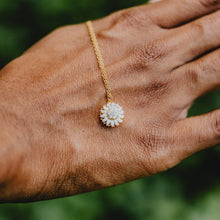 Cargar imagen en el visor de la galería, 925 Sterling Silver Womens Rotatable Sunflower Necklace