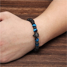 Lataa kuva Galleria-katseluun, Men's Wolf Head Tiger's Eye Bracelet